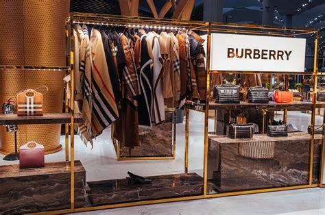 burberry outlet italien|burberry online shop italia.